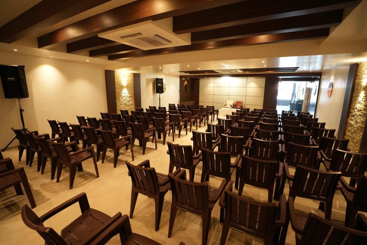 Sri Ambal Grand Otel Virudunagar Dış mekan fotoğraf