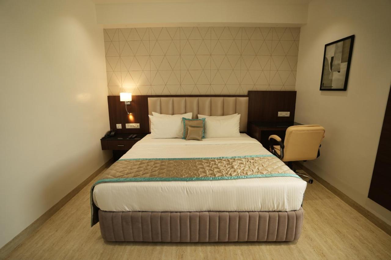 Sri Ambal Grand Otel Virudunagar Dış mekan fotoğraf