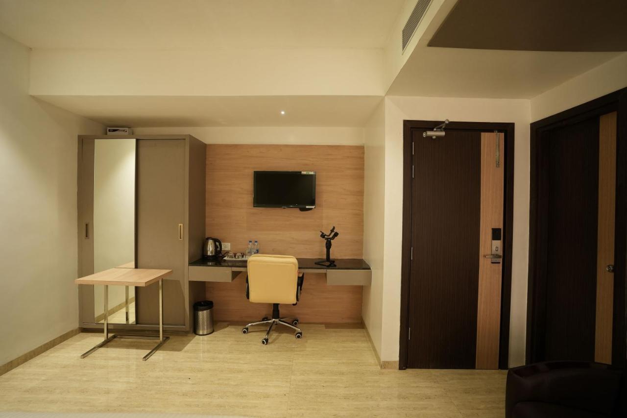 Sri Ambal Grand Otel Virudunagar Dış mekan fotoğraf